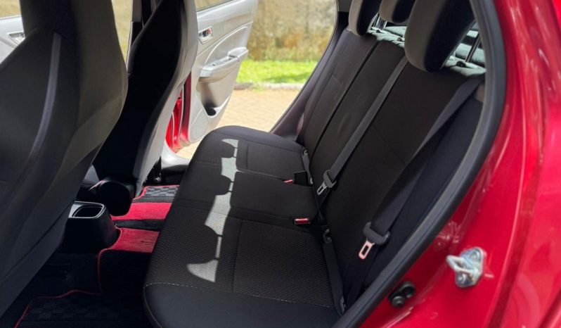 
								Suzuki Swift Sport full									