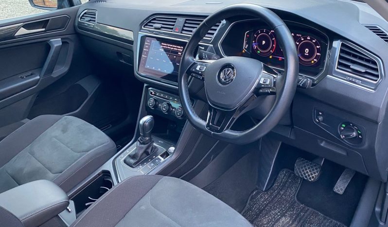 
								Volkswagen Tiguan full									