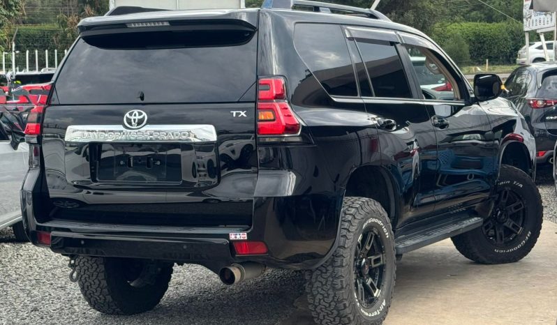 
								Toyota Land Cruiser Prado TX full									