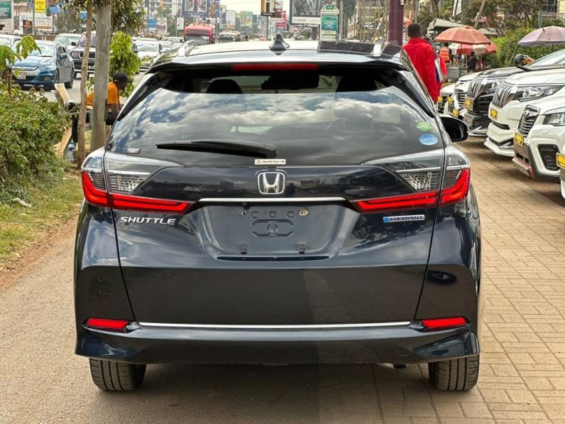 
								Honda Fit Shuttle full									