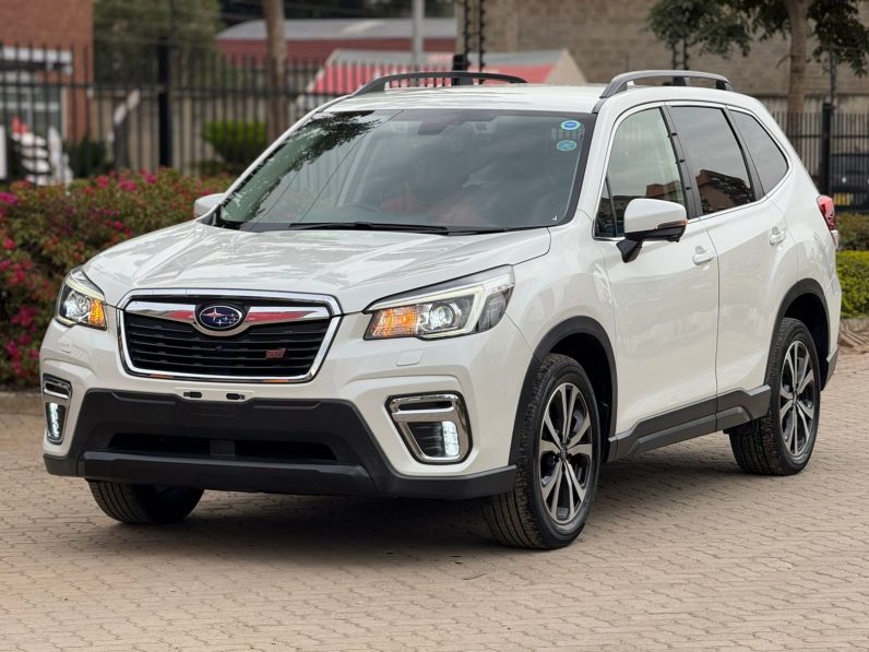 
								Subaru Forester SK9 full									