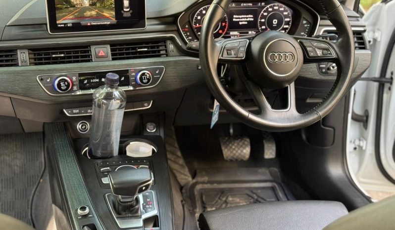 
								Audi A4 TFSI full									