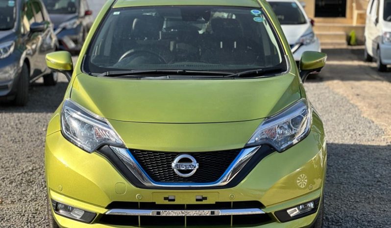 
								Nissan Note full									