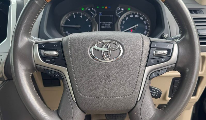 
								Toyota Land Cruiser Prado TX full									