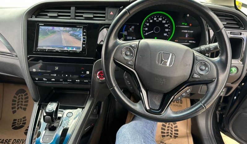 
								Honda Fit Shuttle full									