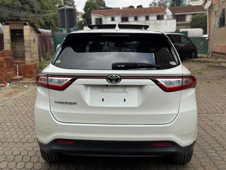 
								Toyota Harrier full									