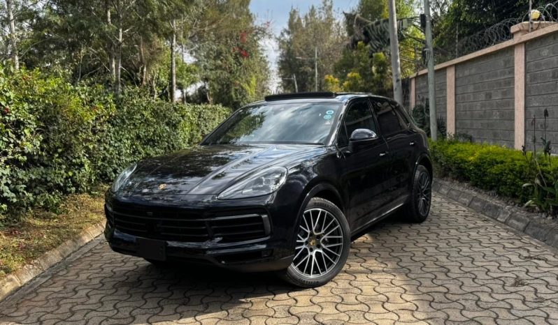 
								Porsche Cayenne full									