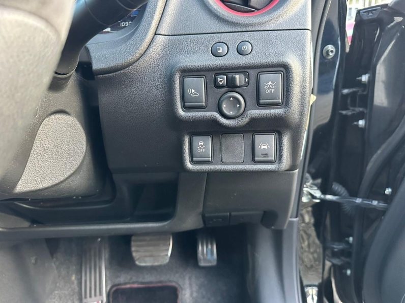 
								Nissan Note Nismo full									