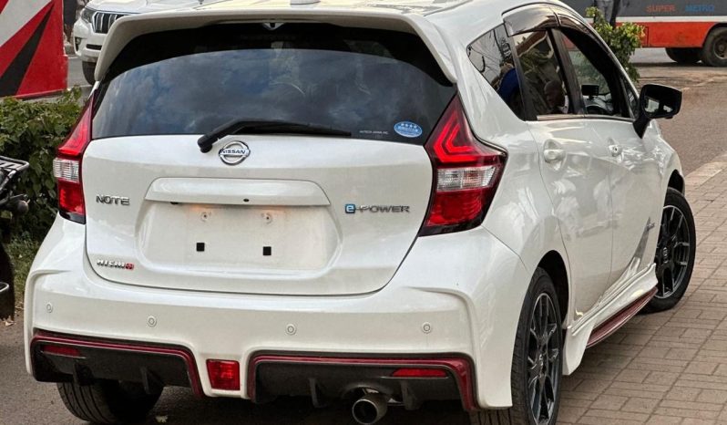 
								Nissan Note Nismo full									