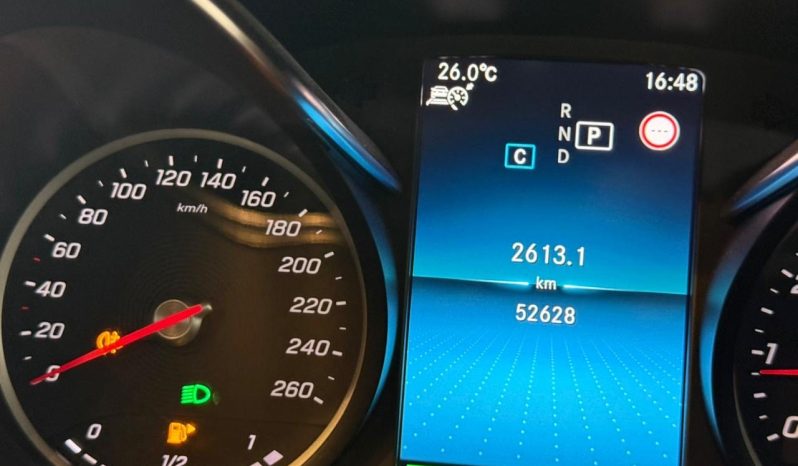 
								Mercedes Benz c200 full									