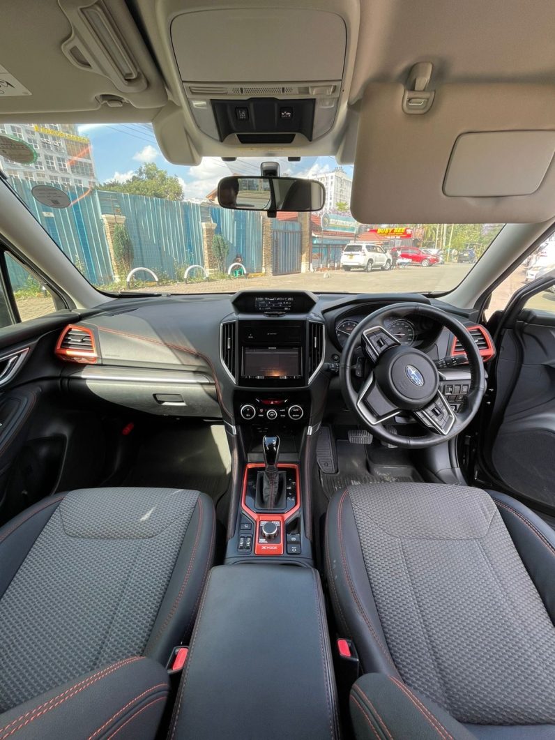 
								Subaru Forester X-break full									