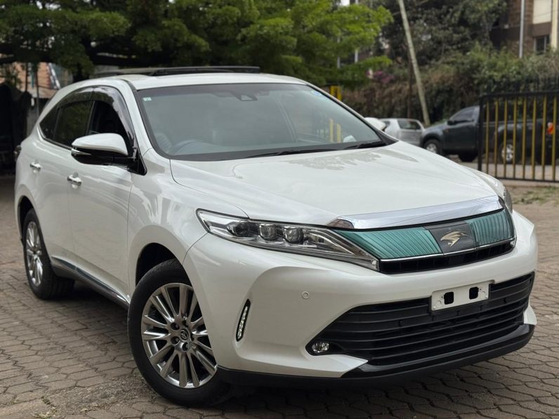 
								Toyota Harrier full									