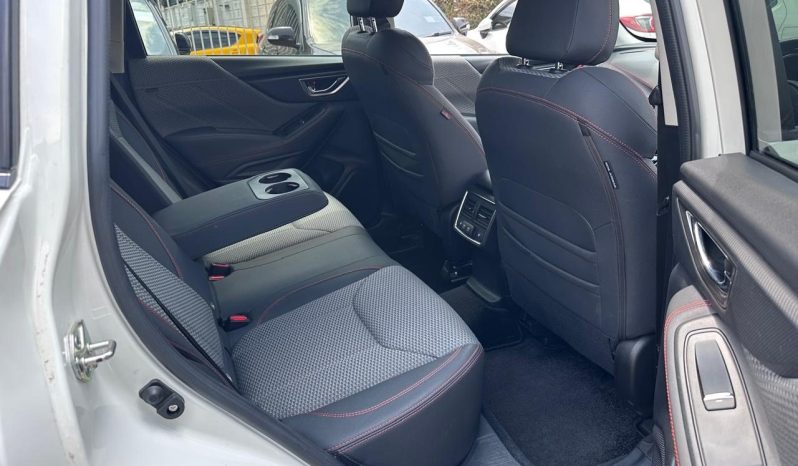 
								Subaru Forester X-brake full									