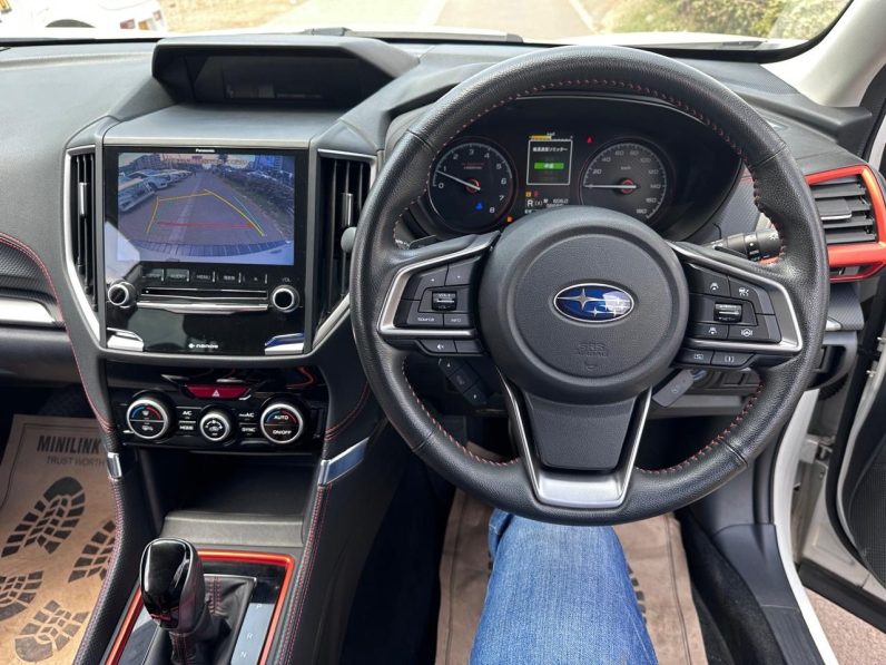 
								Subaru Forester X-brake full									