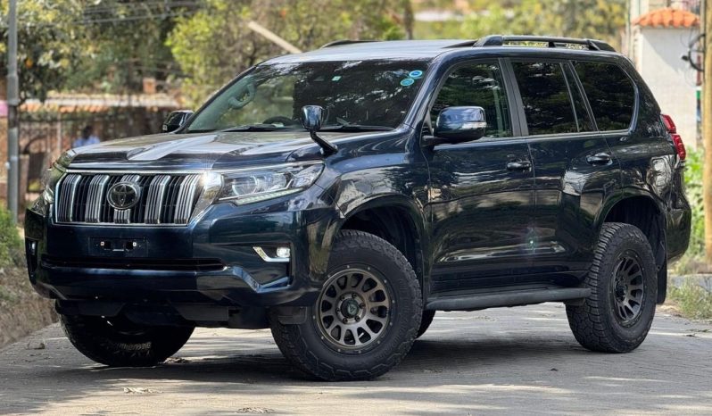 
								Toyota Land Cruiser Prado TX full									
