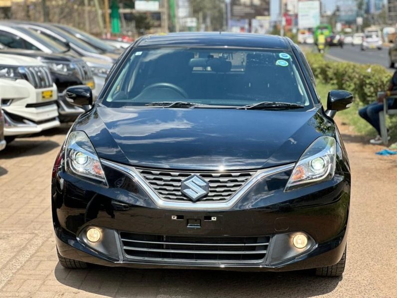 
								Suzuki Baleno full									