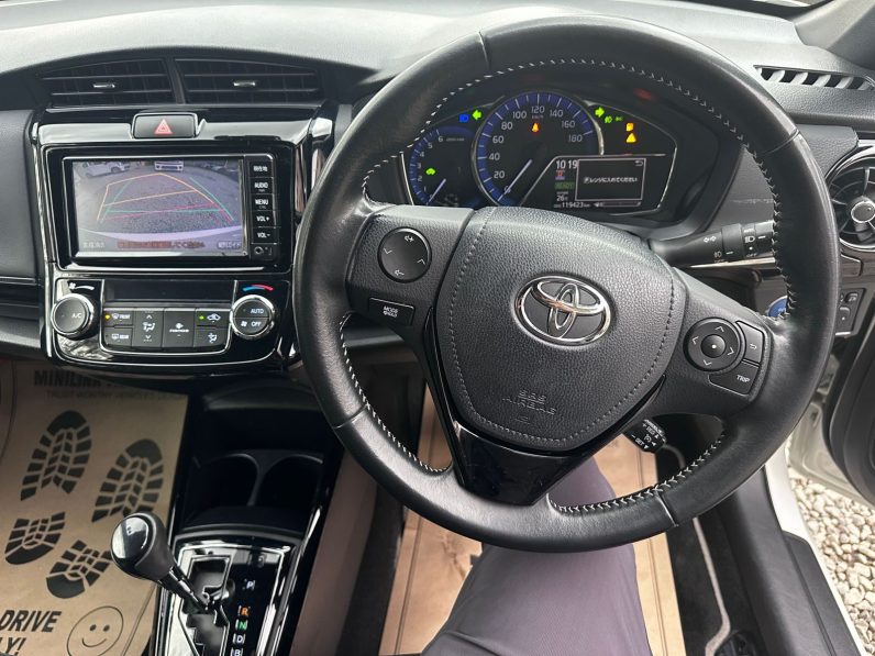 
								Toyota Fielder WXB full									