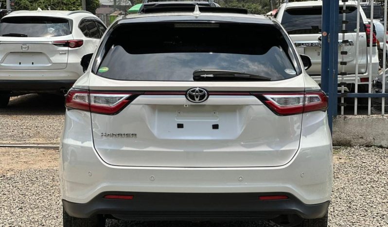 
								Toyota Harrier full									