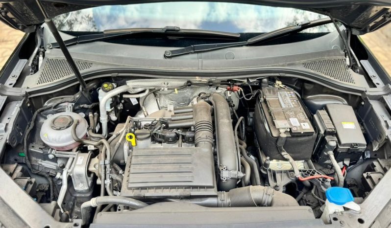 
								Volkswagen Tiguan full									