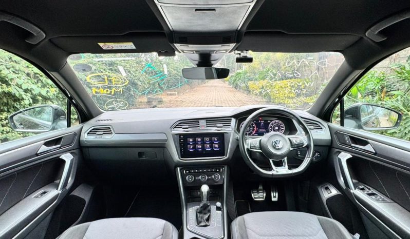 
								Volkswagen Tiguan full									