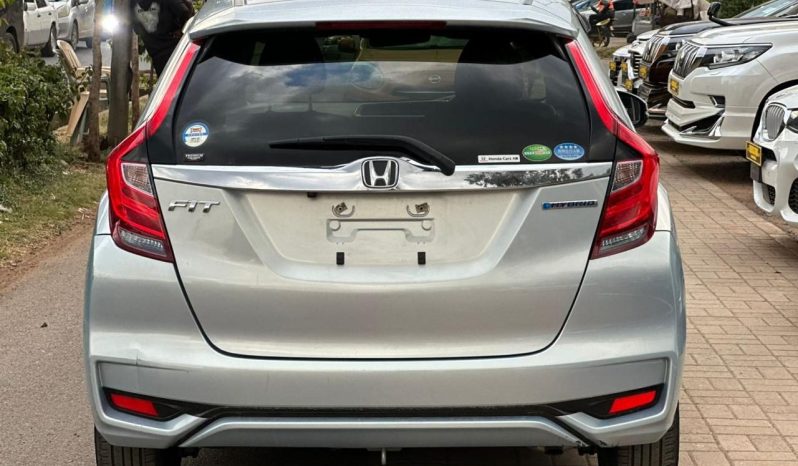 
								Honda Fit full									