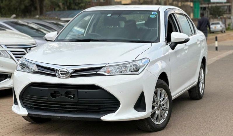 
								Toyota Axio full									