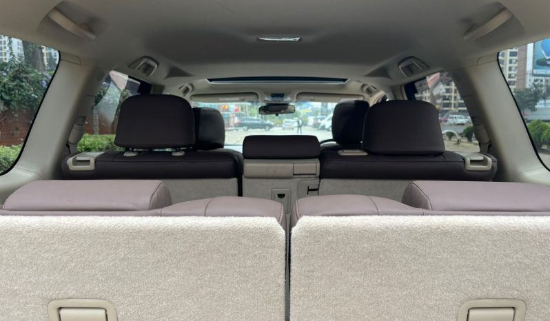 
								Toyota Land Cruiser Prado TXL full									