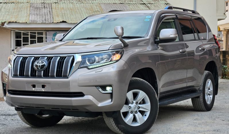 
								Toyota LandCruiser TXL full									