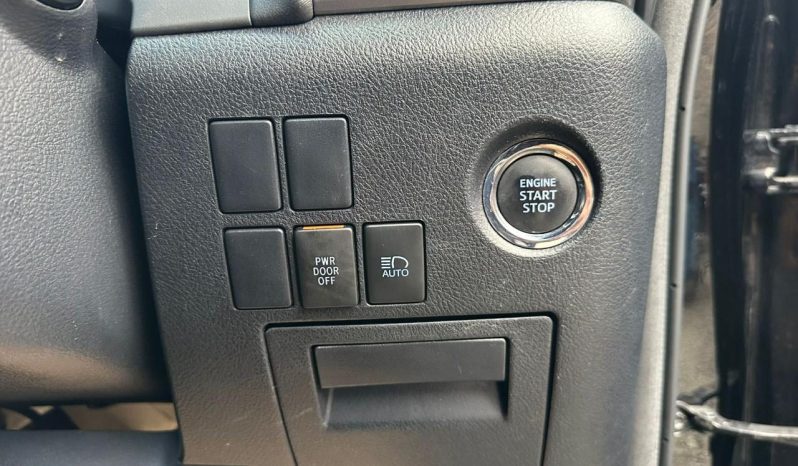 
								Toyota Vellfire full									