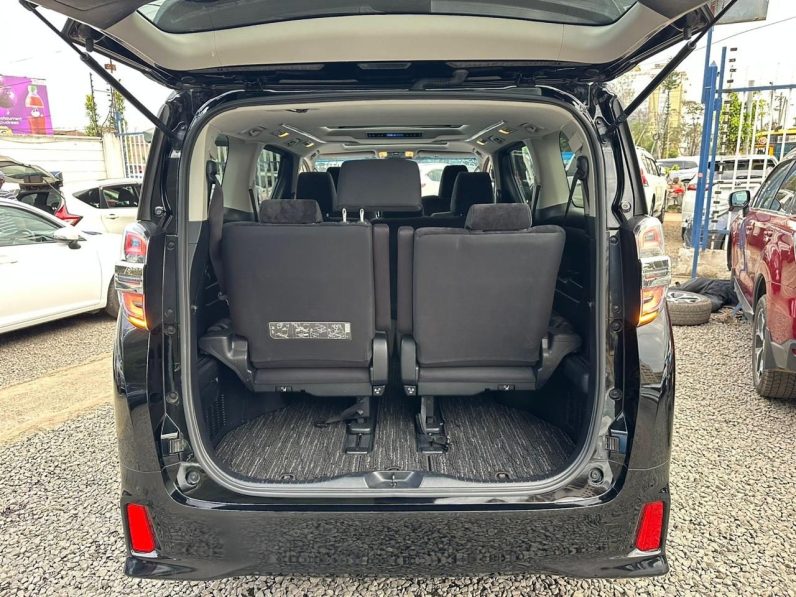 
								Toyota Vellfire full									