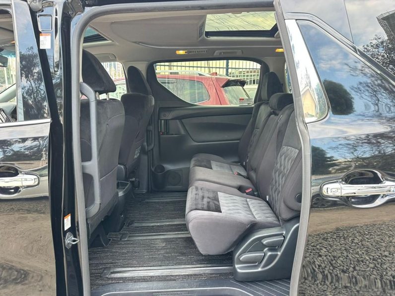 
								Toyota Vellfire full									