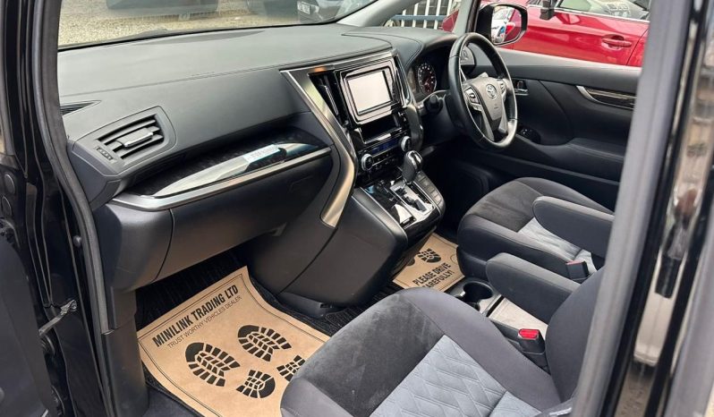 
								Toyota Vellfire full									