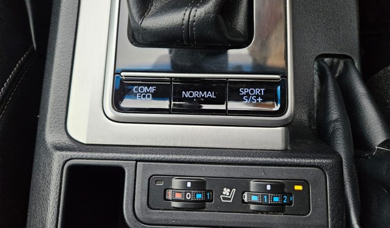 
								Toyota land Cruiser prado TZG full									