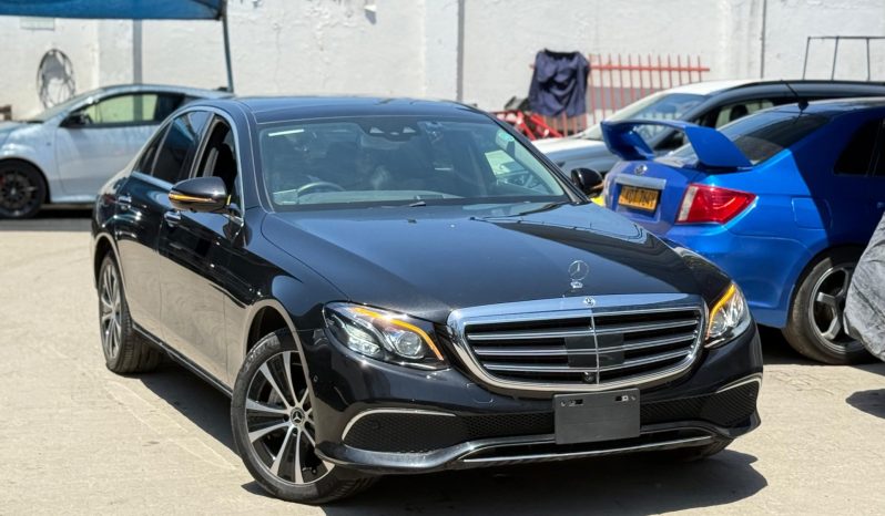 
								Mercedez Benz E450 full									