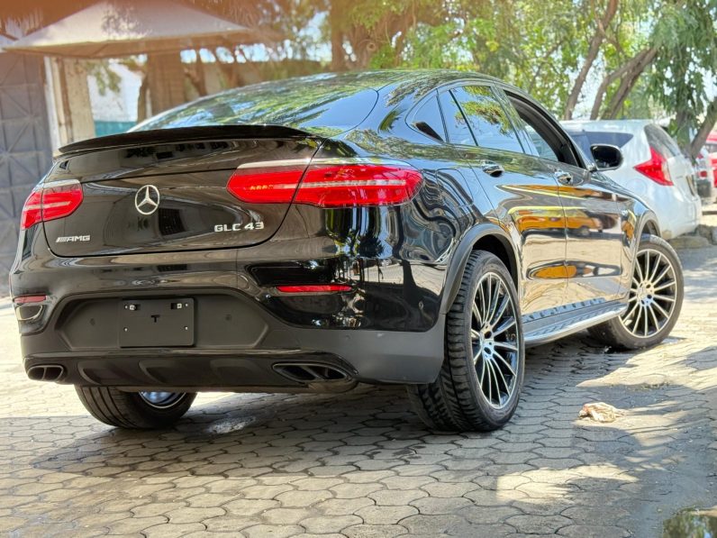 
								Mercedes-Benz GLC 43 full									