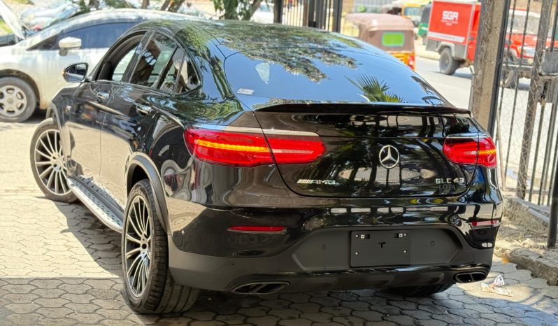 
								Mercedes-Benz GLC 43 full									