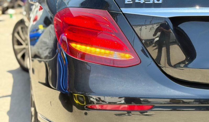 
								Mercedez Benz E450 full									