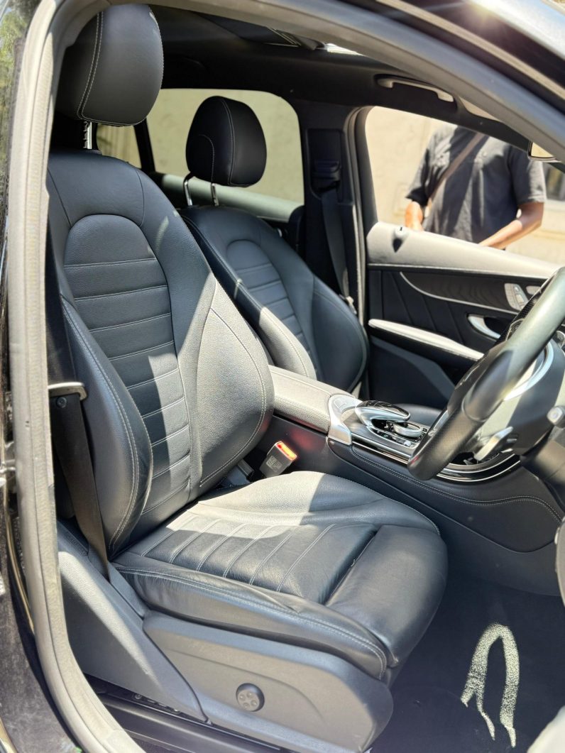 
								Mercedes-Benz GLC 43 full									