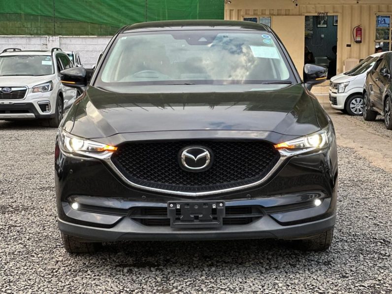 
								Mazda CX-5 full									