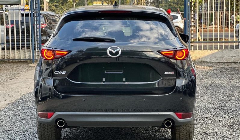 
								Mazda CX-5 full									