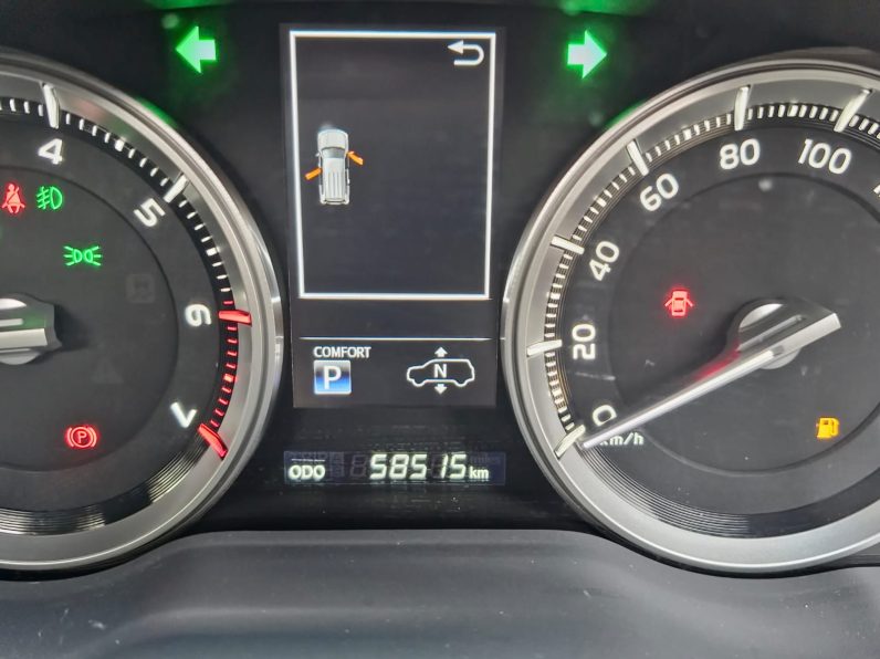 
								Toyota LandCruiser 200 Series (LC200) full									