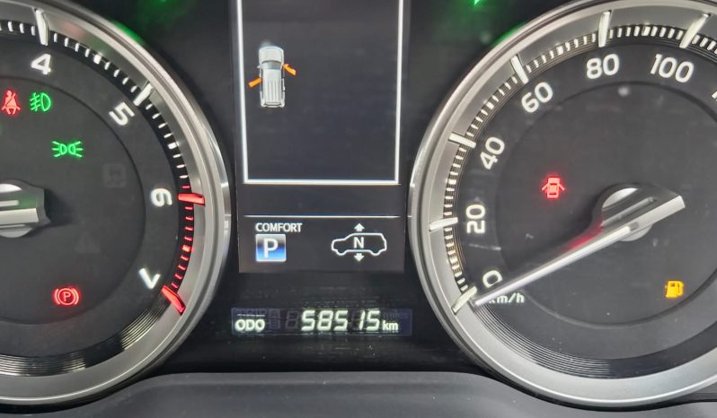 
								Toyota LandCruiser 200 Series (LC200) full									