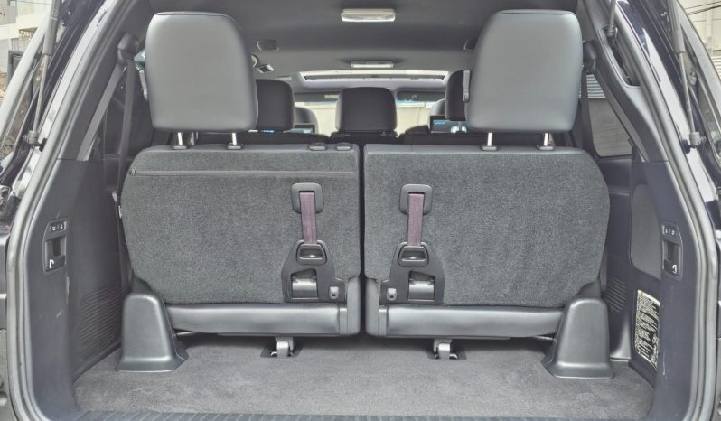 
								Toyota LandCruiser 200 Series (LC200) full									