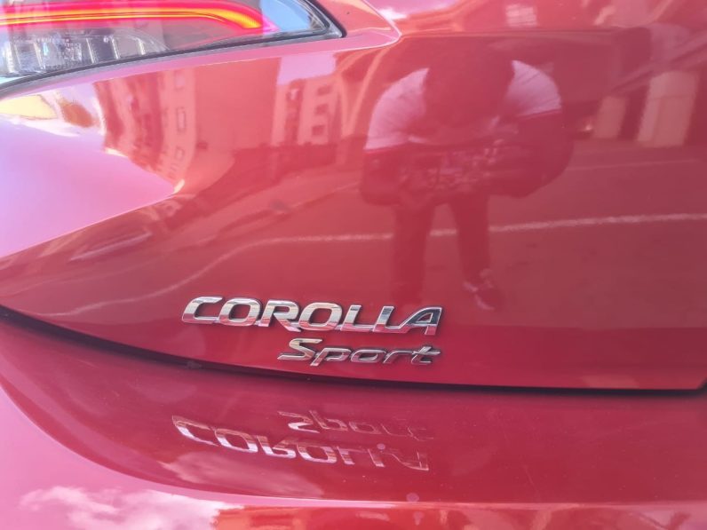 
								Toyota Corolla Sport full									