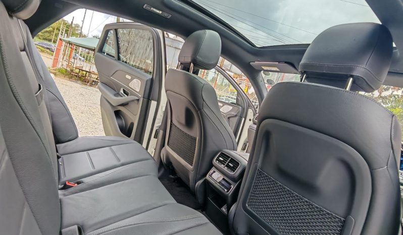 
								Mercedez Benz GLE400d full									