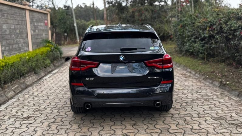 
								BMW X3 full									