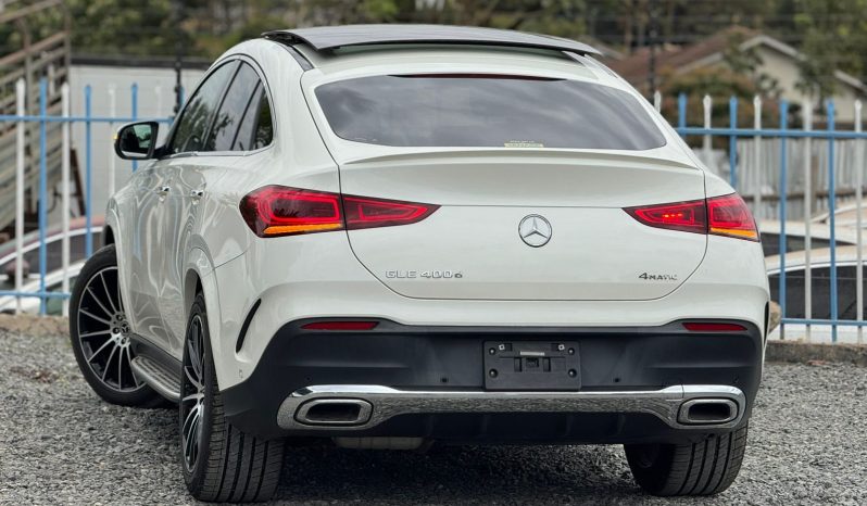 
								Mercedes-Benz GLE 400D full									