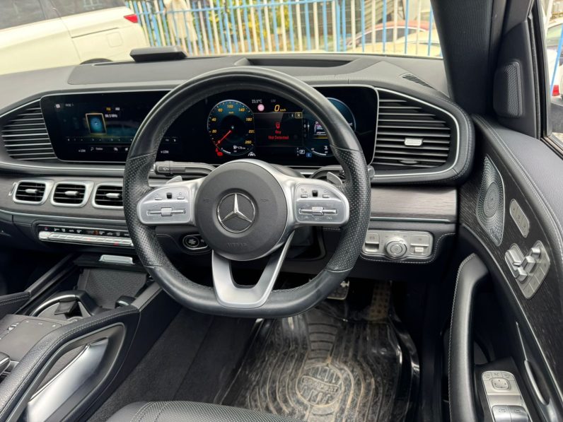 
								Mercedes-Benz GLE 400D full									