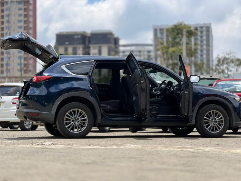 
								Mazda CX-8 full									