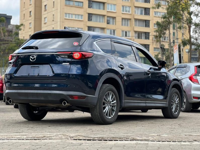 
								Mazda CX-8 full									